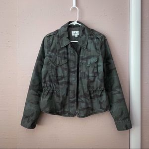 American Eagle army green camo utility jacket